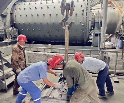 王家河選礦廠(chǎng) | 清涼護航戰高溫，多維發(fā)力保生產(chǎn)